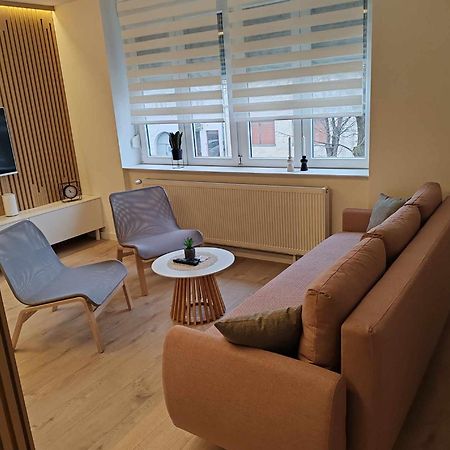 Apartman „Karolina” Nova Gradiska Exterior foto
